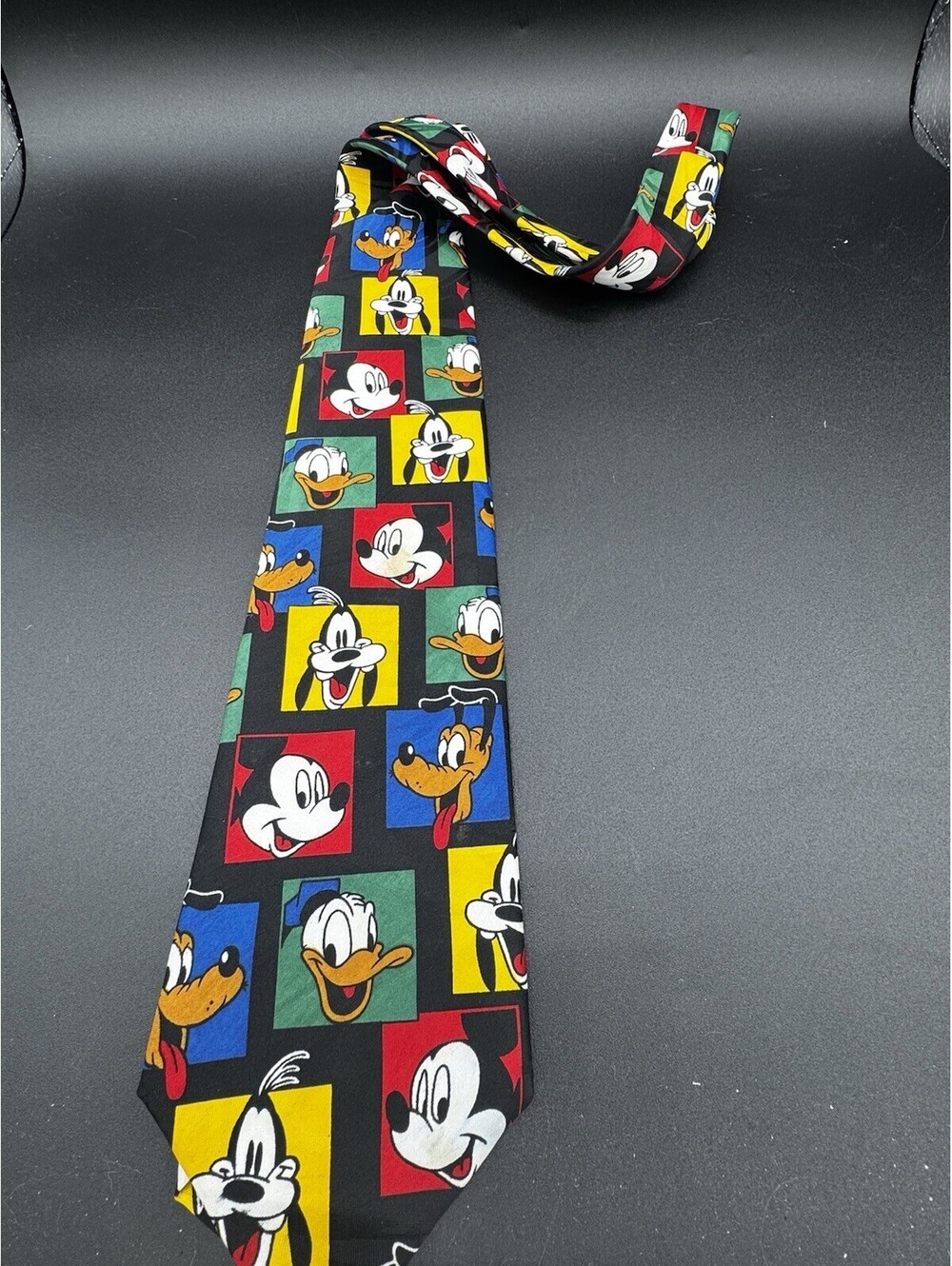 Vtg Retro Nostalgia Mickey Unlimited Disney Mickey Mouse Donald Pluto Goofy Tie